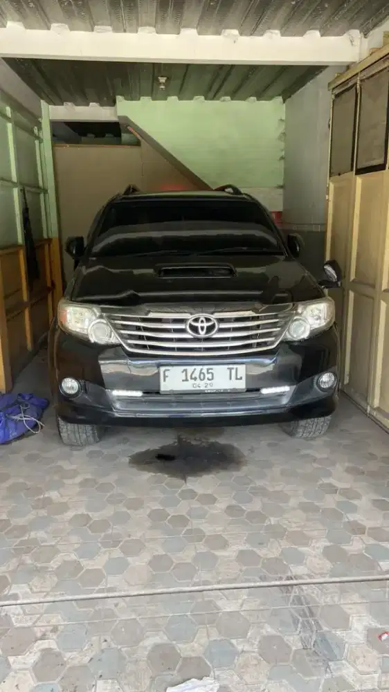 Fortuner G VNT turbo 2012