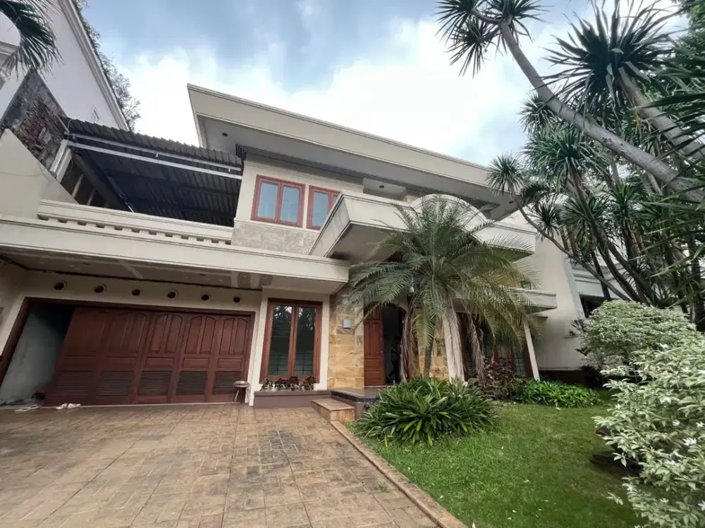 Dijual Rumah Tinggal di  Pondok Indah di Sekolah Kencana