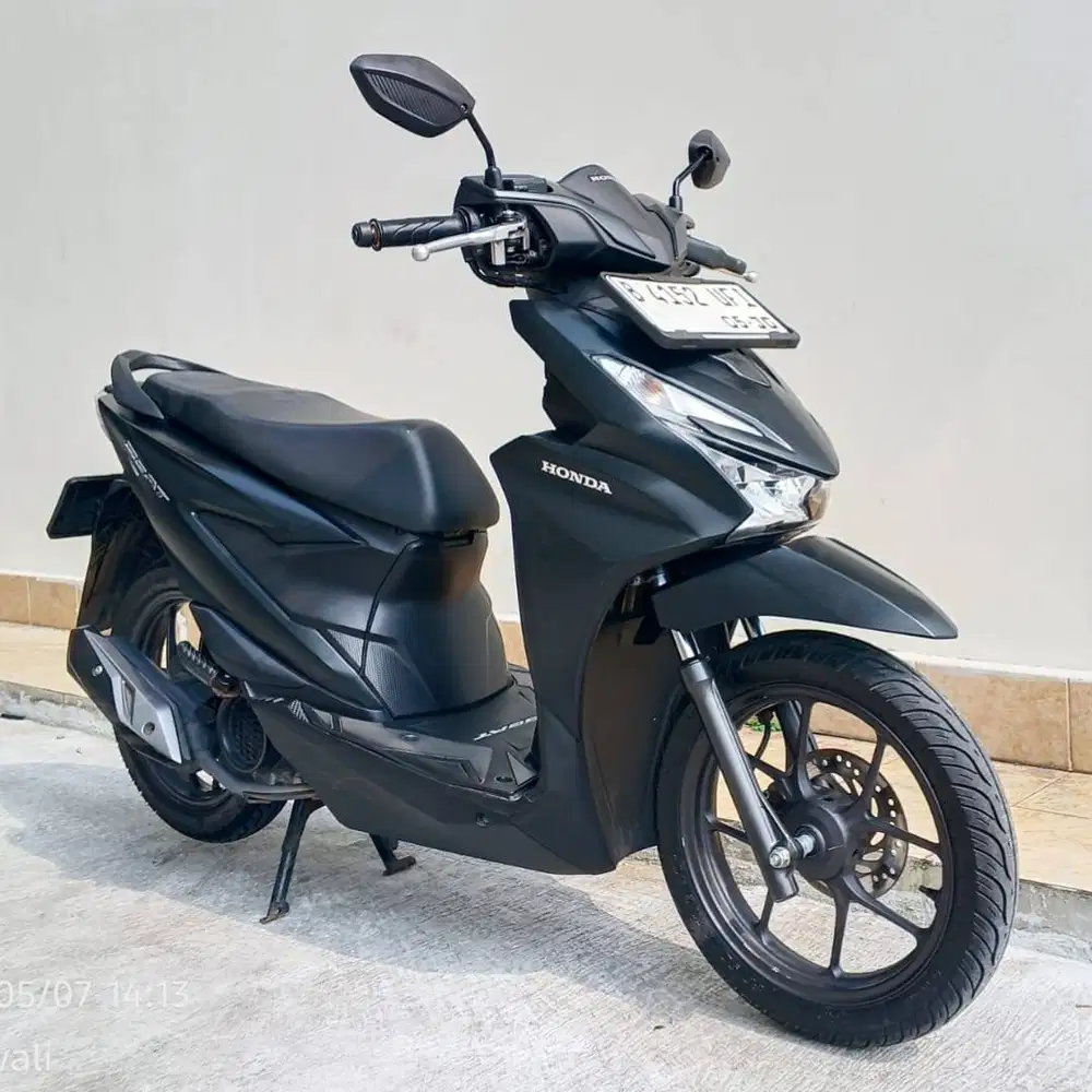 HONDA BEAT DELUXE SMARTKEY TH 2025 CASH/KREDIT