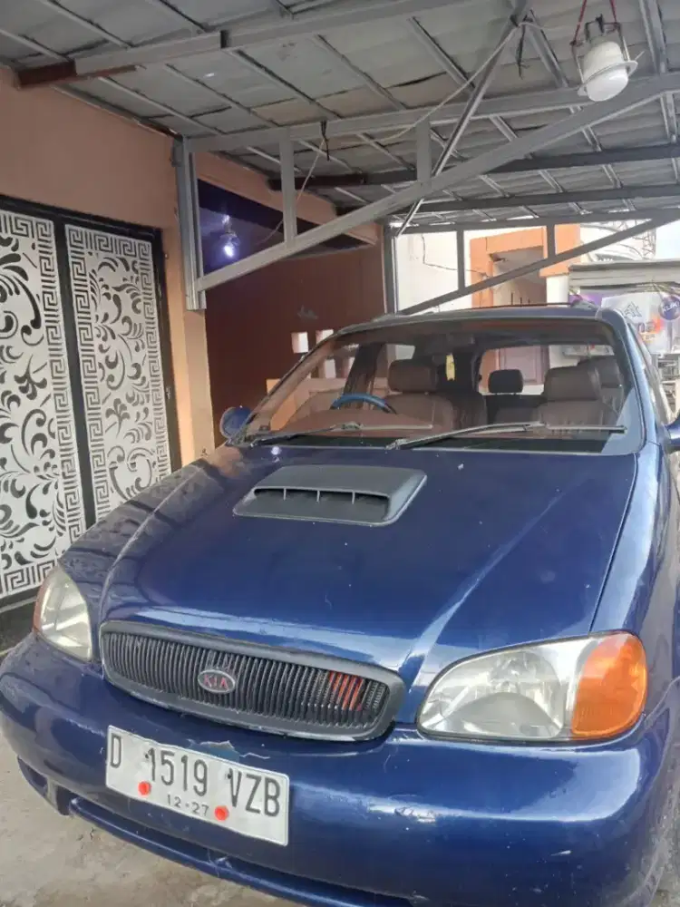 di jual murah KIA carnival