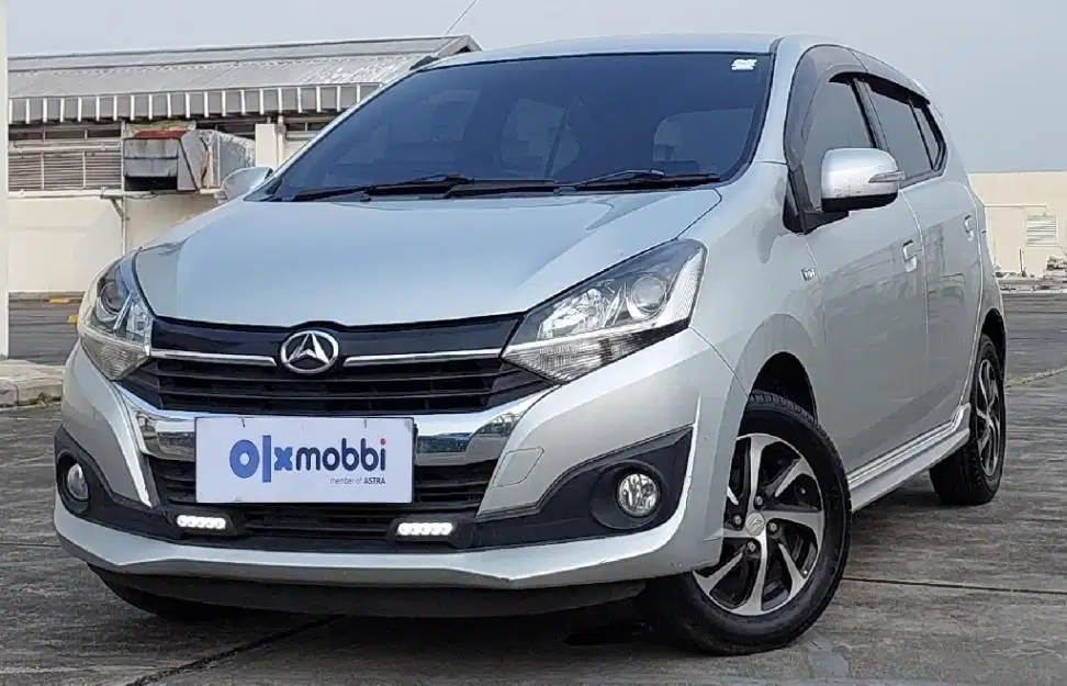 TDP 5,JT, Daihatsu Ayla 1.2 R Bensin-MT Silver 2017