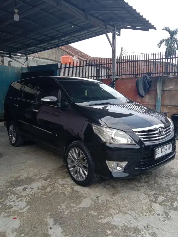 Dijual Innova 2.0 G manual 2013 kondisi ori kaki-kaki aman