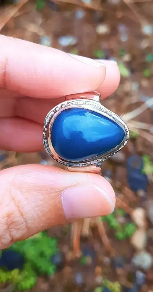 Cincin Batu Bacan Biru Lawas Natural Ring 8