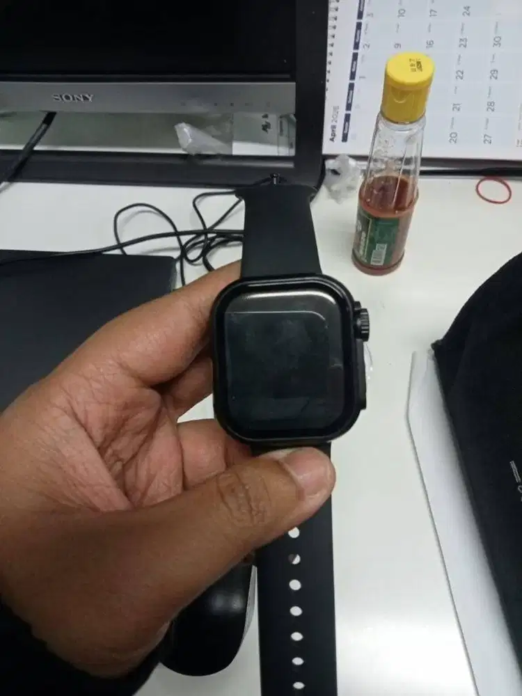 Apple Watch Series 11 42mm Midnight - Mulus Fullset Garansi Aktif