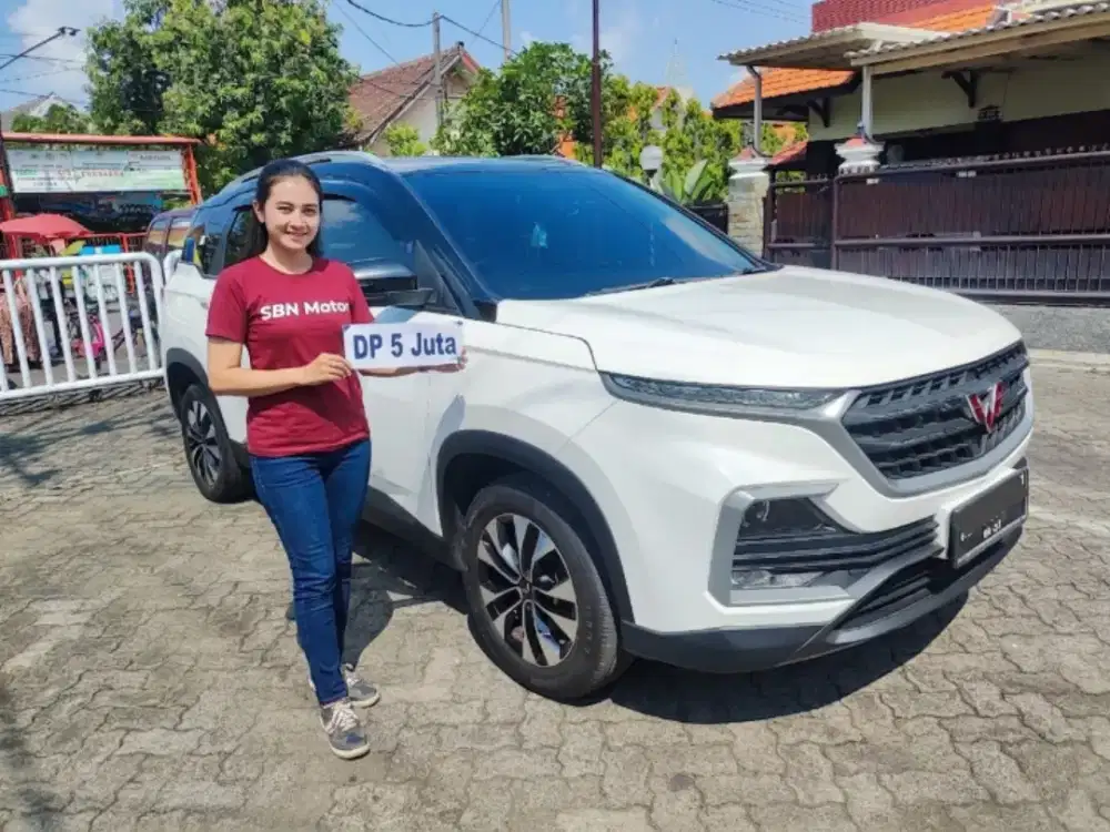 DP 5 JT Almaz SE Manual 7 Seater 2021
