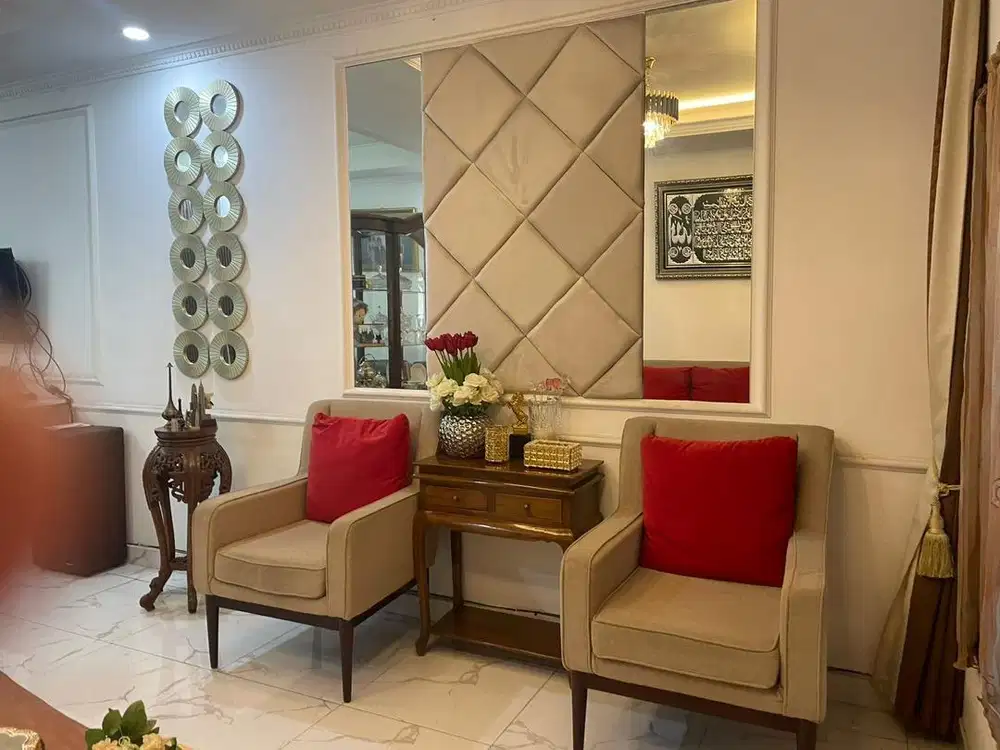 jual rumah strategis di hoek