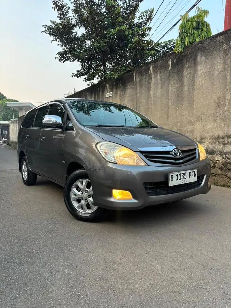 [CASH] Toyota Kijang Innova G At Bensin 2009 Tt Innova V