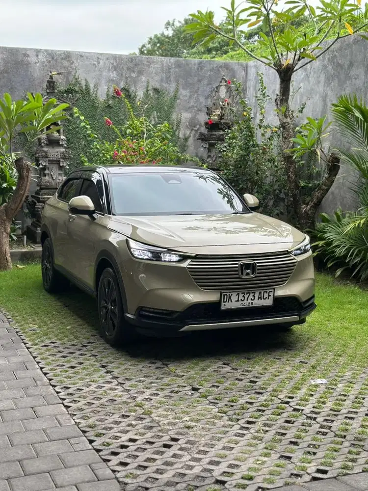 HRV SE 2023 NEW MODEL MATIC ASLI BALI LOW KM