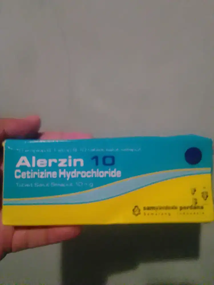 Anti alergi alerzin 10mg