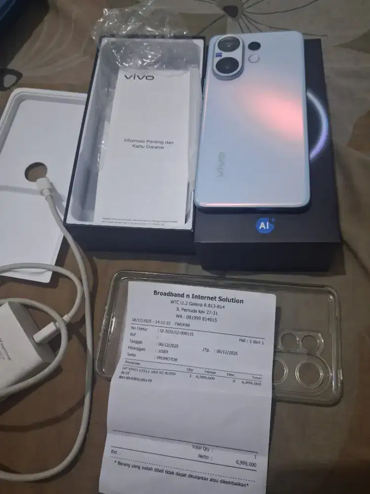 Vivo V60 5G. 8/256 (lecet 1)
