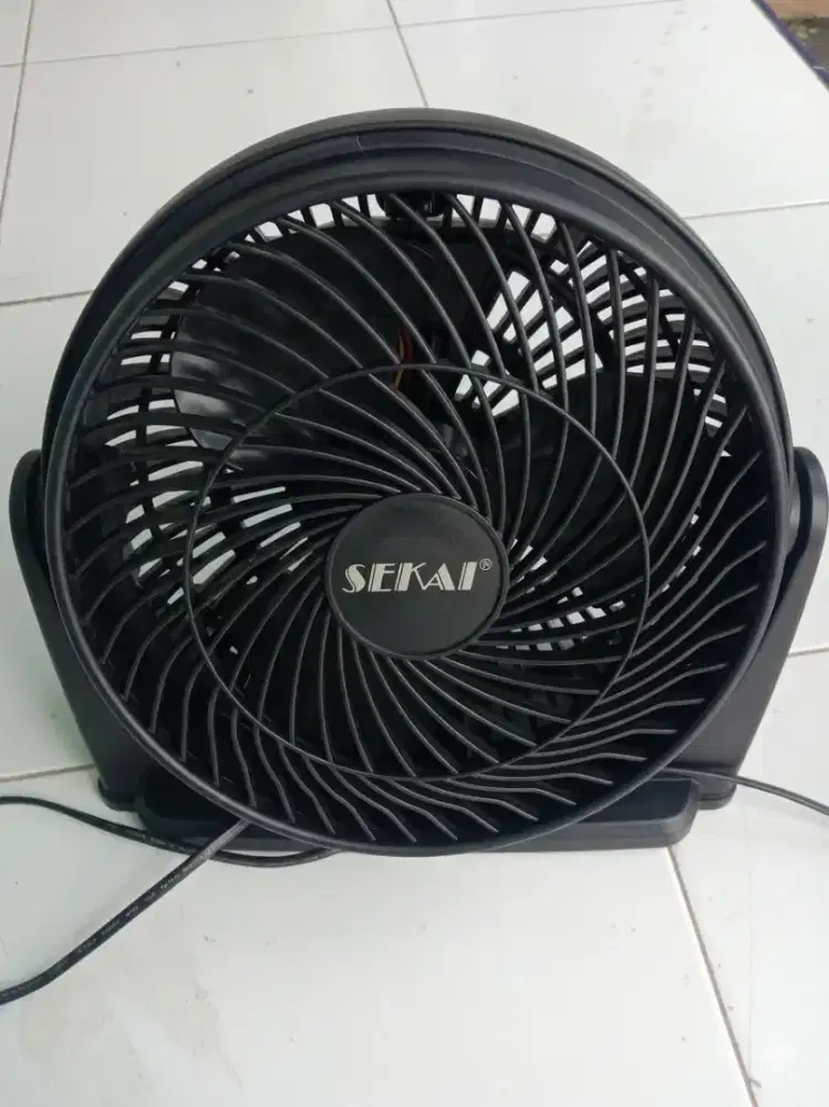 Kipas angin bekas masih bagus