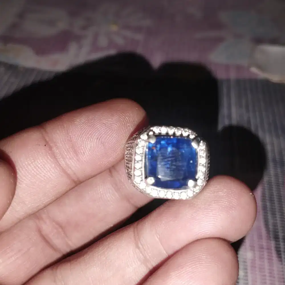 Kynite Ring Perak 9, HQ