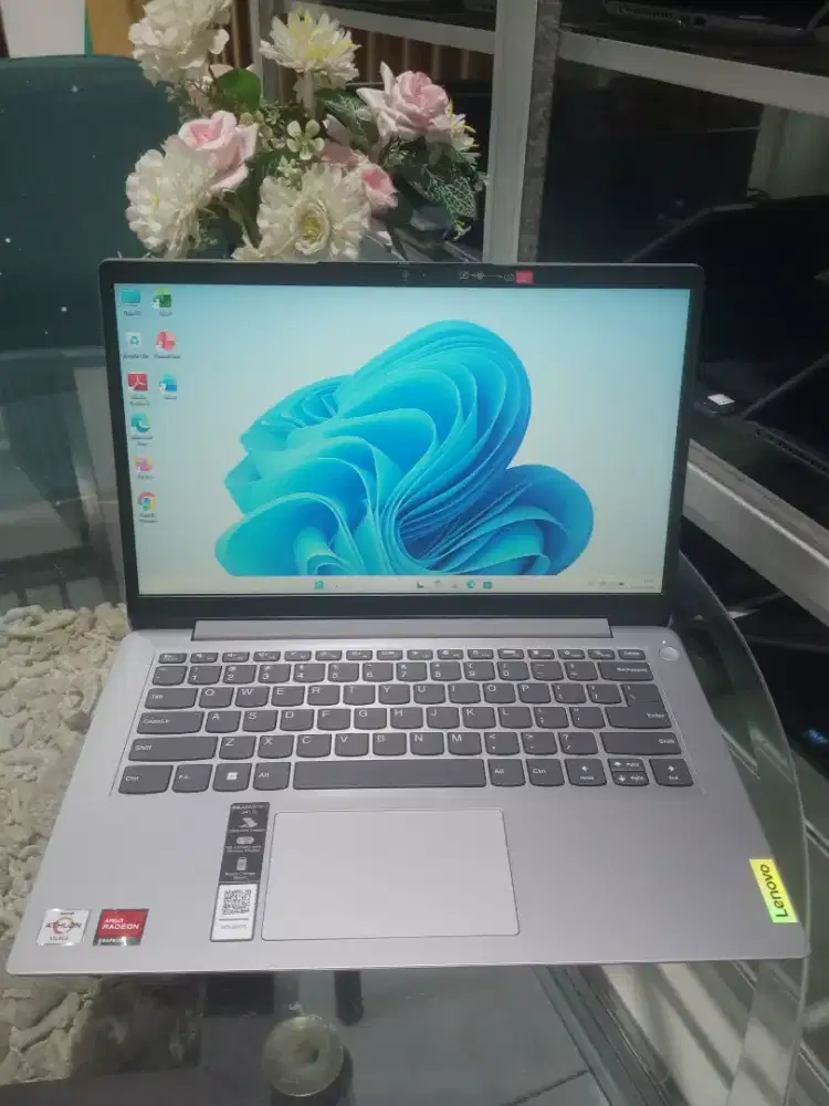 Laptop Lenovo Ideapad Slim 1 Amd Athlon Silver 7120U Ram 8 Ssd 512