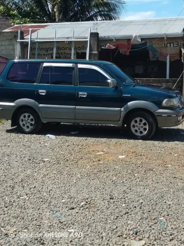 Toyota kijang super kf80 tahun 1997