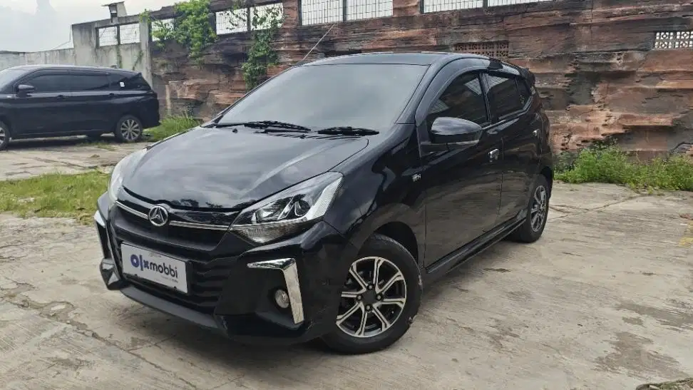 DP MURAH Daihatsu Ayla 1.2 R Bensin-AT 2021 Hitam CAJND