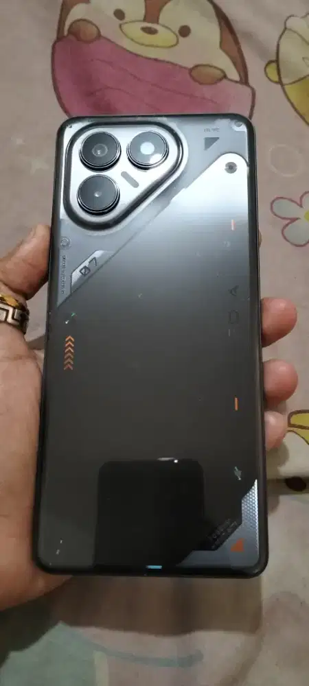 Tecno pova 7 8/256 fullset