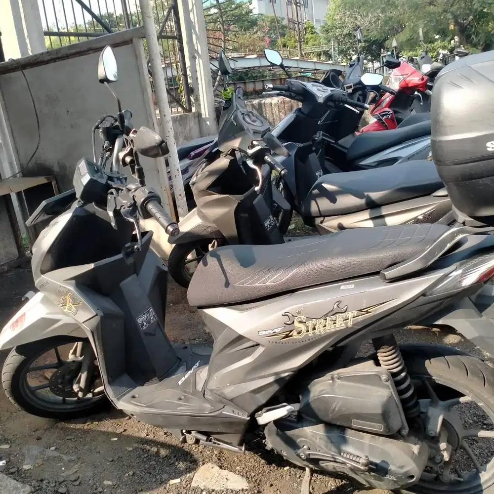 Jual Motor Honda Beat Street 2020