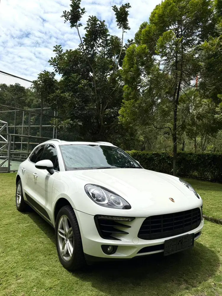 Porsche Macan 2.0 Tahun 2014 Putih White 2013 2015 Porsche Macan