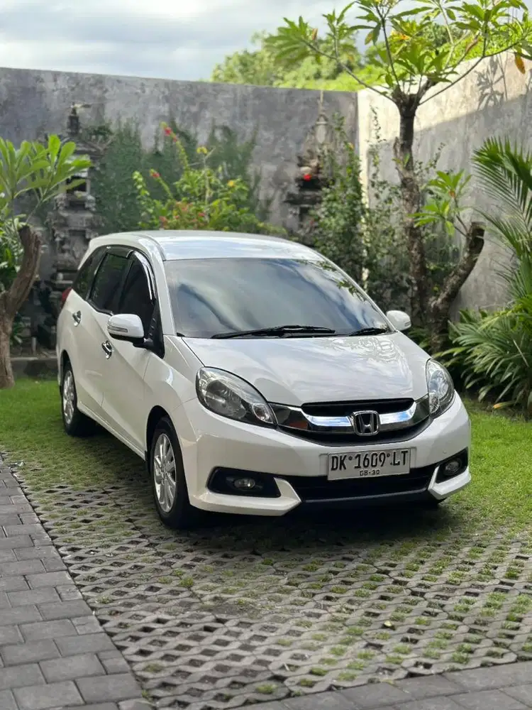 MOBILIO E 2014 MATIC ASLI BALI ISTIMEWA