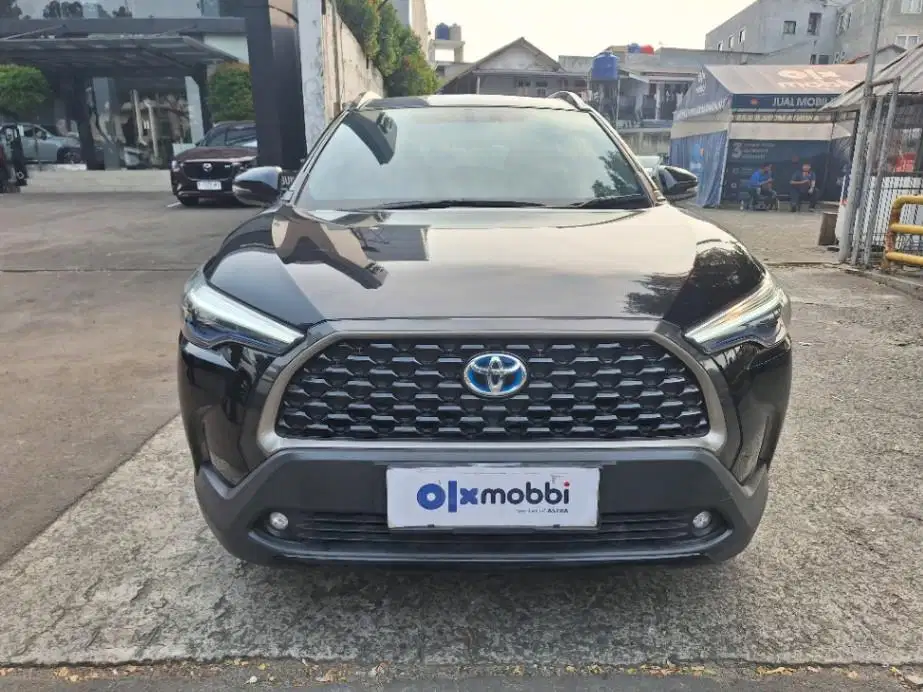 DP MURAH Toyota Corolla 1.8 Cross Hybrid Bensin-AT 2022  CRKCB