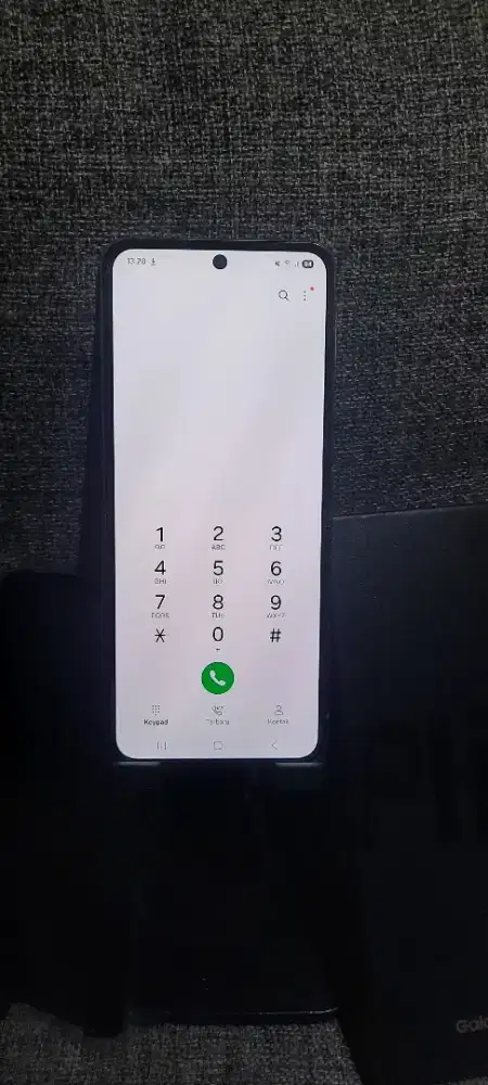 Ssmsung Z flip 4 8/128 sein