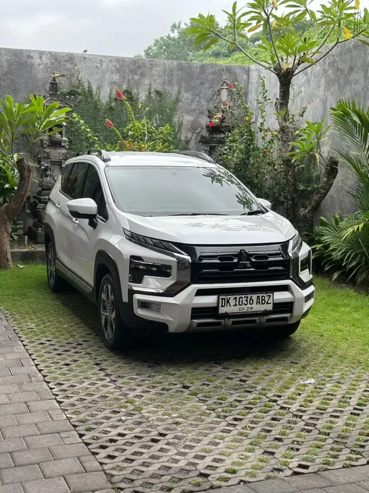 XPANDER CROSS 2022 PREMIUM MATIC ASLI BALI