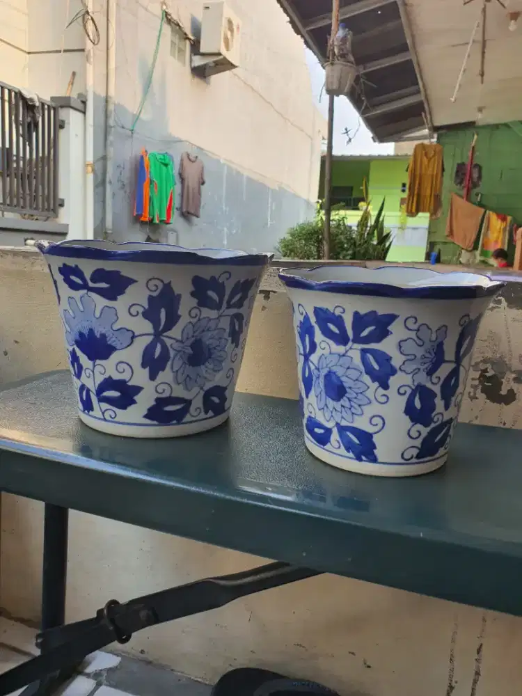 Pot Bunga keramik