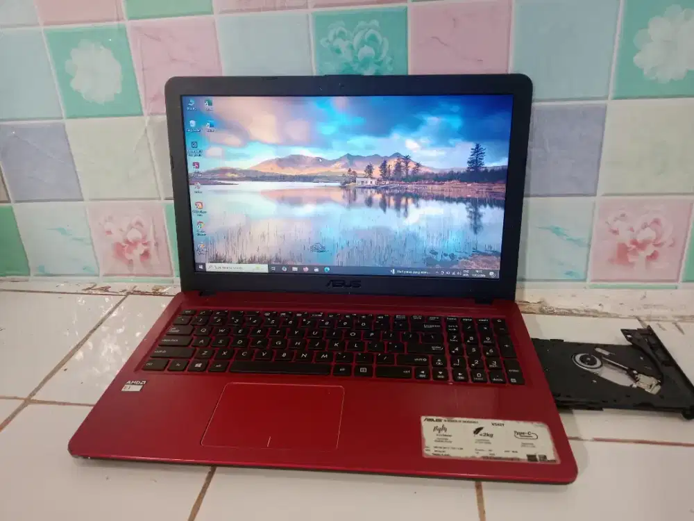 Dijual laptop asus x540ya