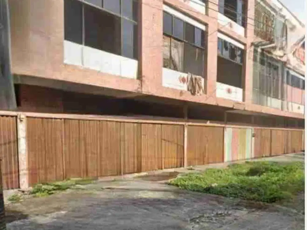 RUKO GANDENG 4 PINTU STRATEGIS DI NANGKA PEKANBARU