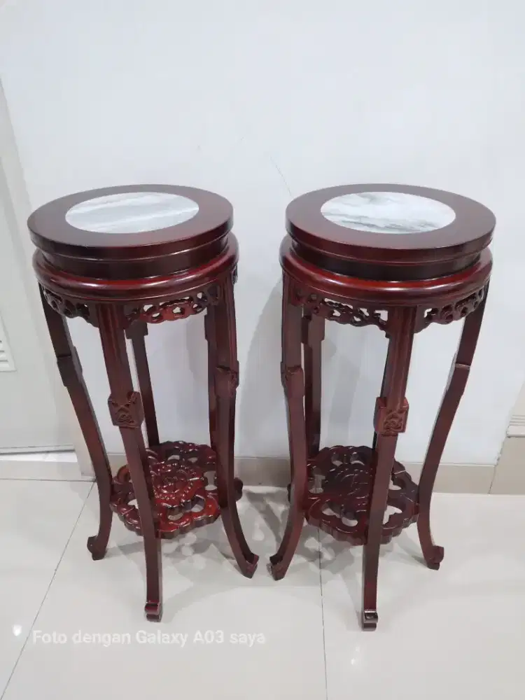 Meja pajangan kayu lapis marmer import cina antik. T.80cm x 33cm