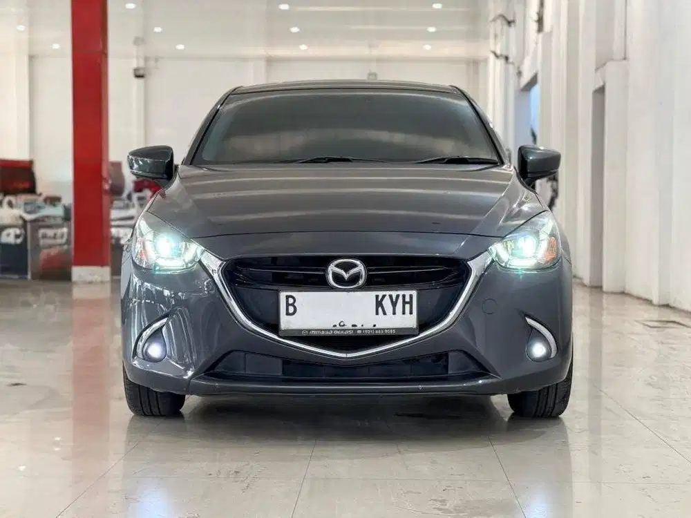 (TDP 20JT) MOBIL BERGARANSI.. MAZDA 2 R SKYACTIV AT 20217..ABU ABU