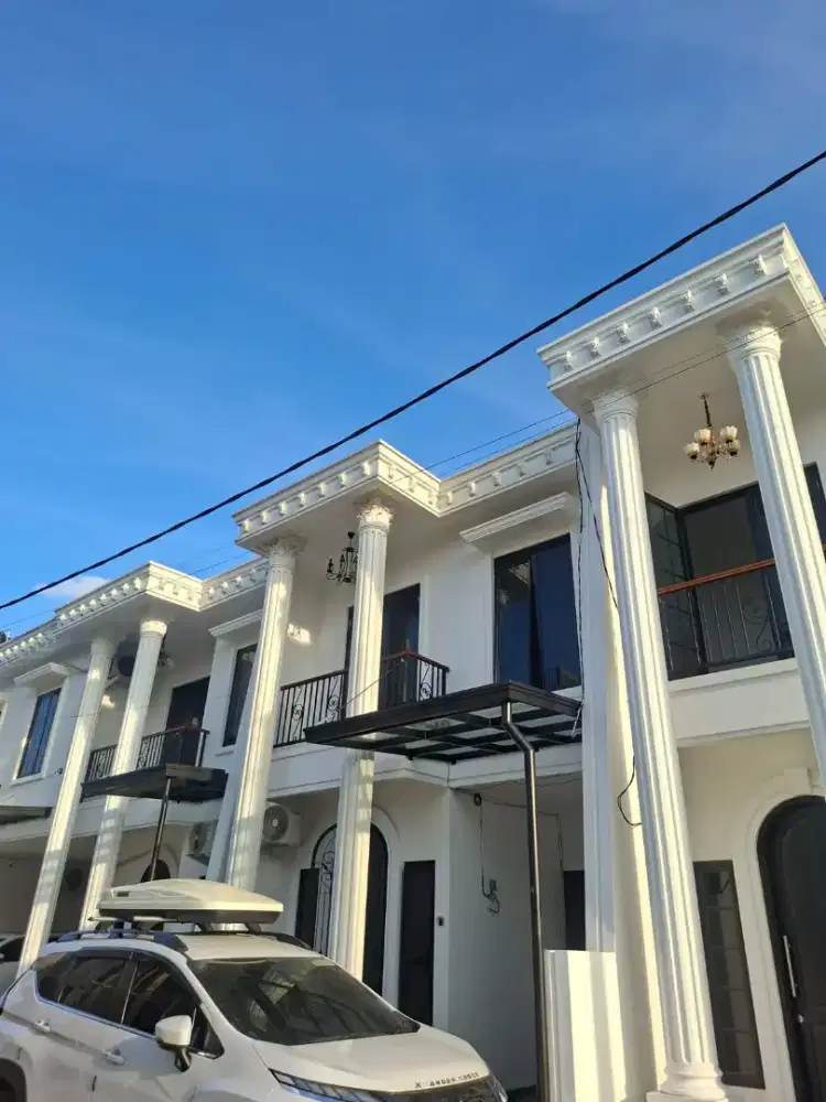 Di Jual rumah kawasan strategis Pondok Bambu