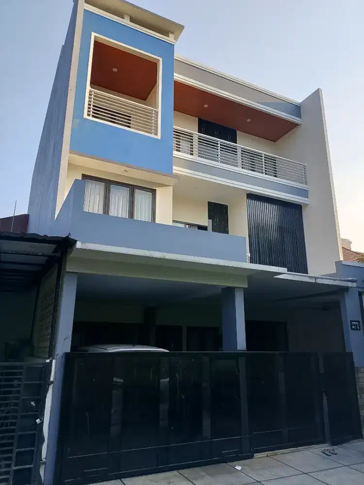 Di jual rumah akses strategis