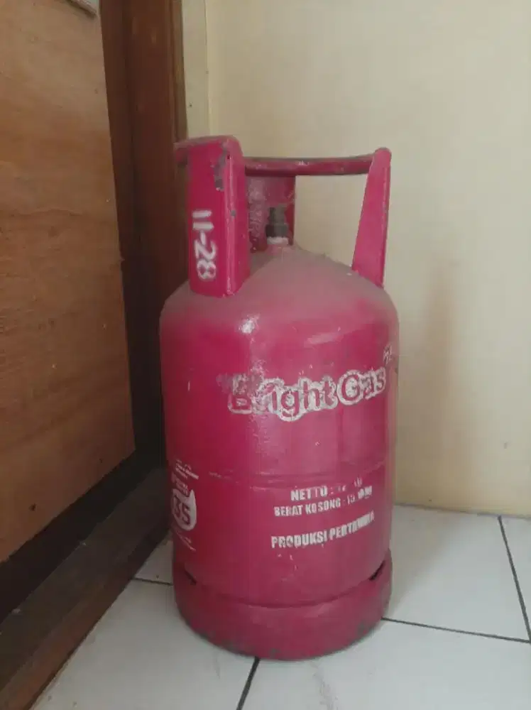 Dijual tabung gas pink 12 kg