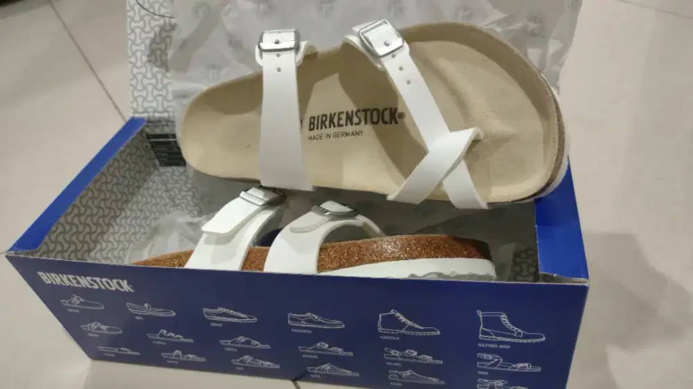 Birkenstock Mayari White size 36 ORI & NEW