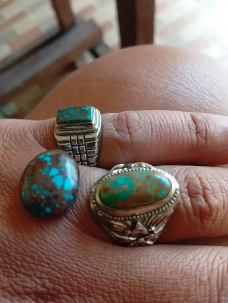 Cincin batu pirus