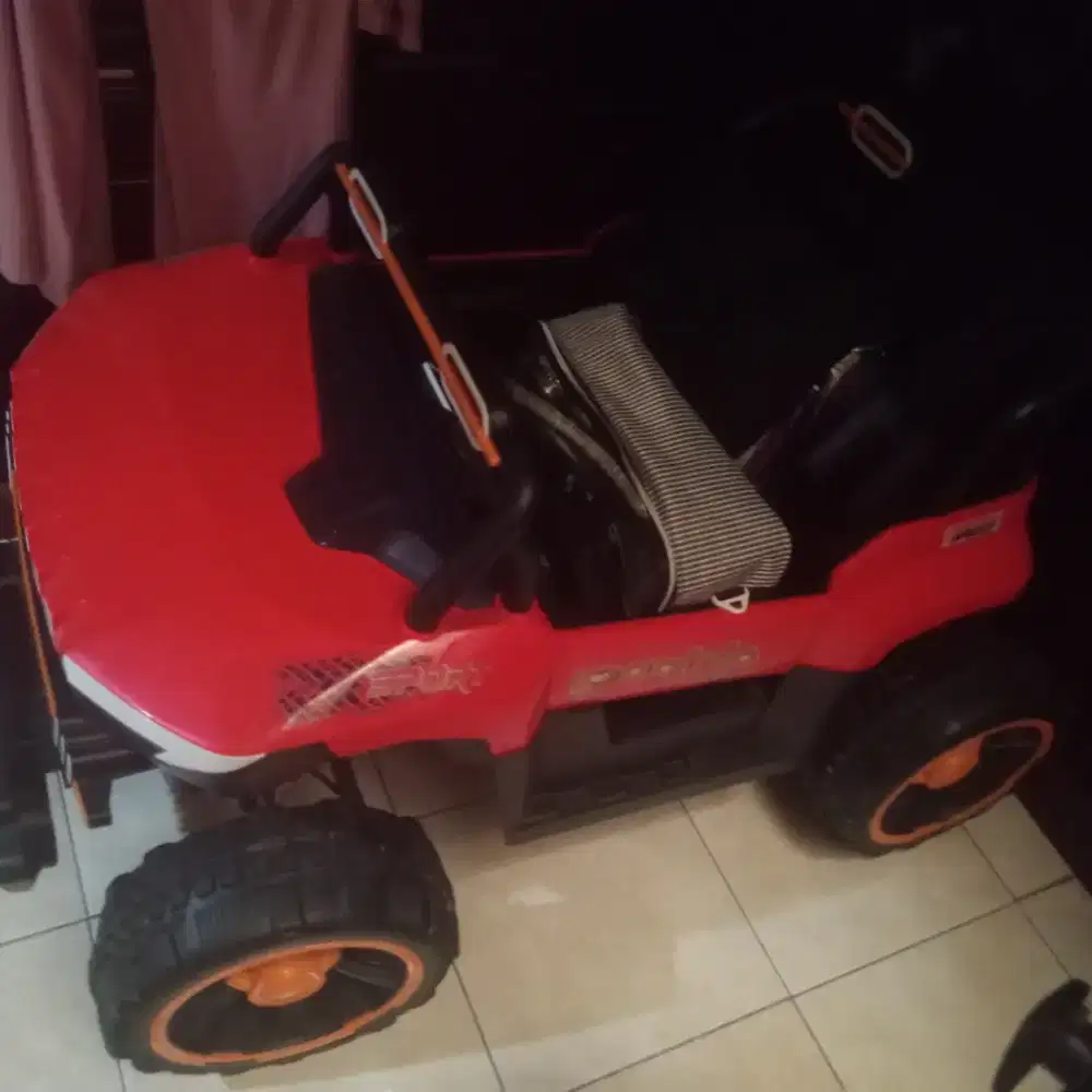 Mobil aki second