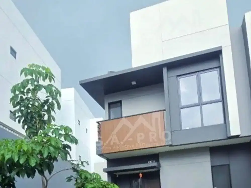Harga Sewa Terjangkau!! Rumah 2 lantai Hook dengan 5 Kamar Tidur COCOK untuk Keluarga Besar Anda