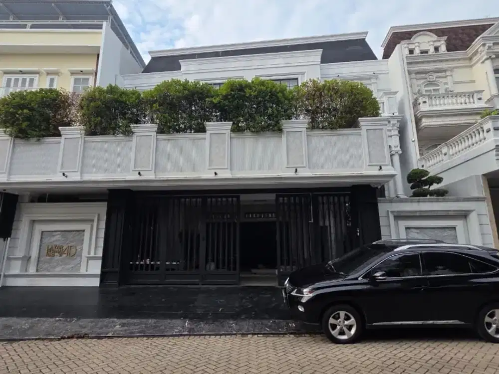Dijual Rumah Mewah di Layar Permai Pik,Luas 16X15m2,Full Renovasi
