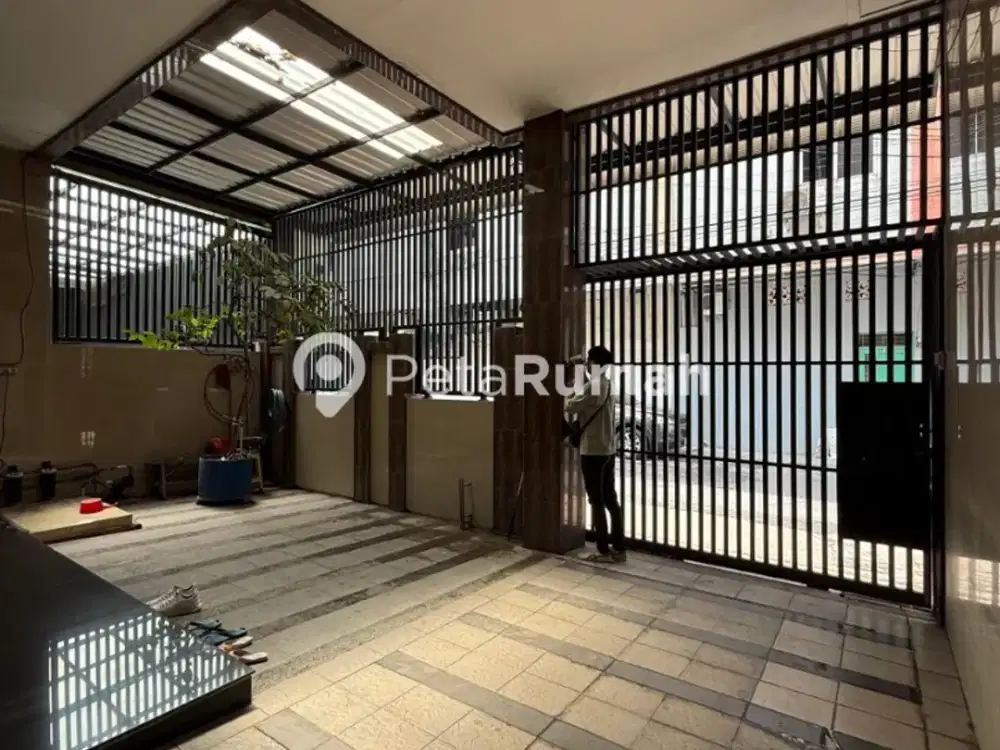 DIJUAL RUMAH JALAN BATUBARA - DAERAH WAHIDIN (indra & andy)