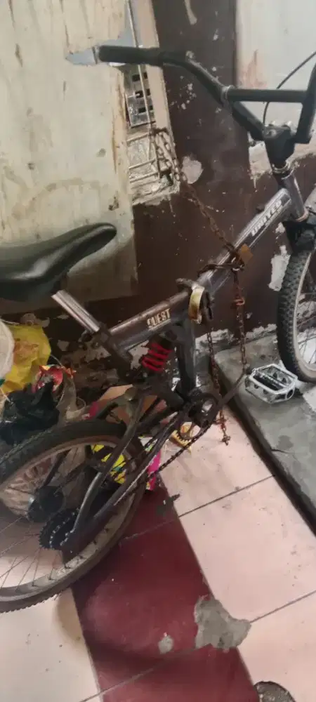 Sepeda BMX lipat pull sub leker tengah Quast United uk 20