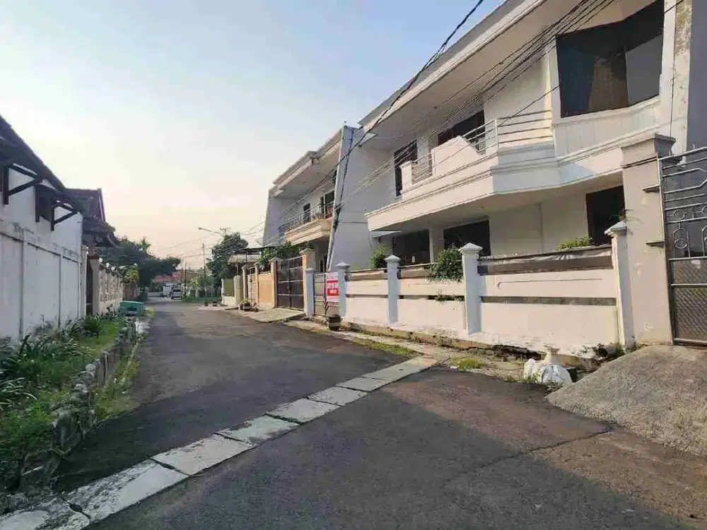 Rumah 2 Lantai darmo baru barat dekat darmo permai Hr Muhammad