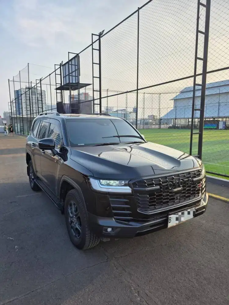 Toyota Land Cruiser GR 2024