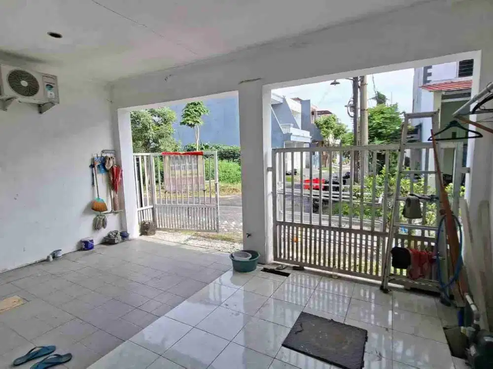disewakan rumah siap huni semi furnish pondok Chandra indah bagus