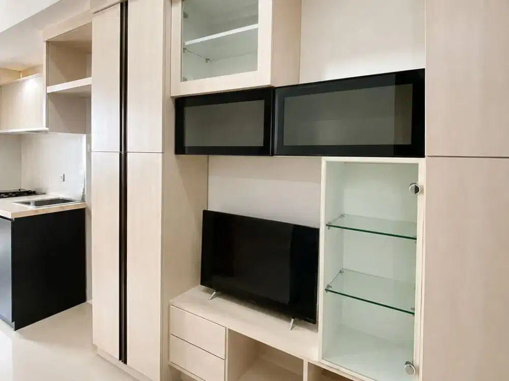 FREE IPL Selamanya Vittoria Residence Apartemen 2BR Furnish dekat BRT Transjakarta Pulo Nangka