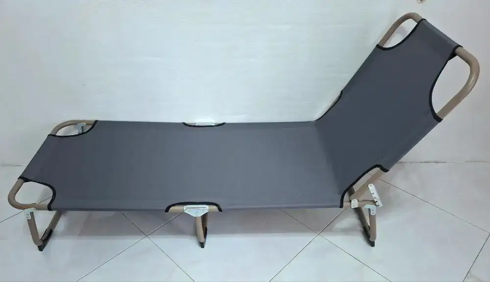Baru bed kasur ranjang santai tempat tidur lipat