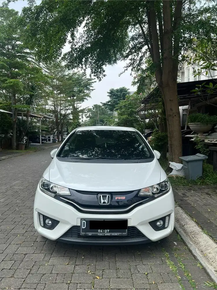 Honda Jazz 2017 RS (automatic)