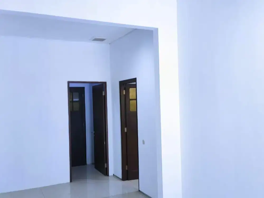 Ruang Usaha Strategis di Jalan Sunda Bandung