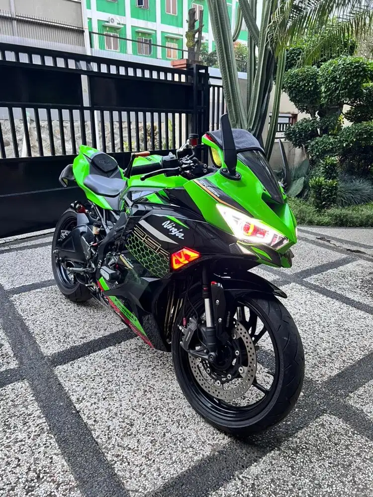 zx25r Abs Qs low km