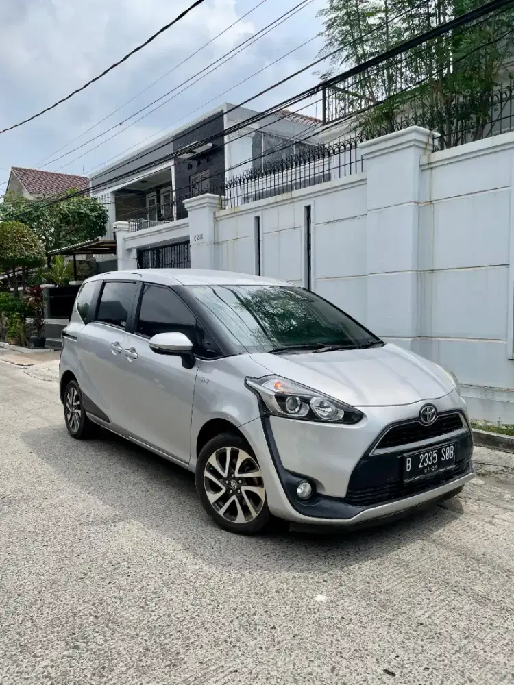 Toyota Sienta 2016 Bensin